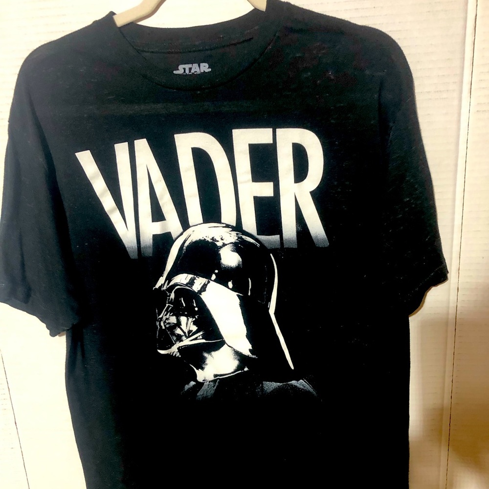 Star Wars T-shirt size large